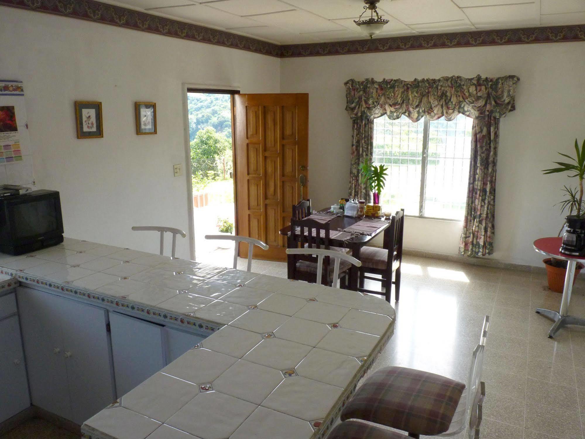 Autana Bed & Breakfast Boquete Eksteriør billede